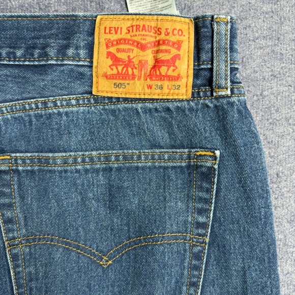 Levi's 505 Regular‎ Fit Jeans Mens W36 L30 Blue Denim Classic Pants - Picture 3 of 5